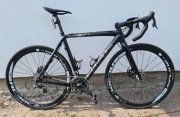Gravel-przełajówka Focus MARES CX - SRAM Force    rama 55 / 8.16 kg
