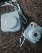 Instax mini 11 + pokrowiec niebieski +9 wkładów w środku 