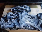 Ciepła bluza NIKE 147 -158 cm  wzrost