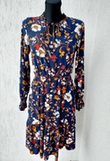 Sukienka w kwiaty roz XS/S. 
