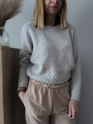 Biały sweterek Sinsay cieplutki