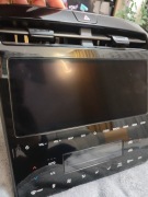 Hyundai Tucson 4 panel sterowania oraz wzmacniacz