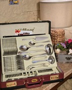 Zestaw Sztućców Hoffner Elegance 72 el. POŁYSK Komplet W Walizce