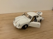 model metal POSCHE 356 B (1961) SKALA 1 : 18 BBURAGO Italy