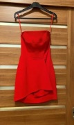 Czerwona sukienka marki La Mania r. 34.