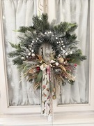 Piękny Zimowy Stroik Świąteczny