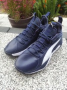 PUMA Basketball – Uproar Hybrid Court Core – Męskie buty sportowe 42