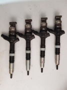 TOYOTA AVENSIS D4D 2005r Wtryskiwacze