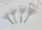 Zestaw 4 szklanych lejków w różnych rozmiarach - szkło laboratoryjne