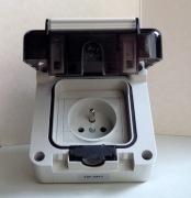 Gniazdo pojedyncze podtynkowe hermetyczne IP-66 Scame Protecta