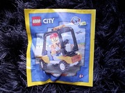 Lego City 952306 Pracownik lotniska w samochodzie serwisowym
