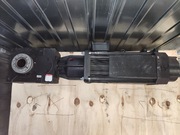 SILNIK z przekładnią SERWO SERVOMOTOR LENZE MDFKABS 100-22 13,2KW