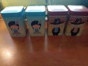 Zestaw 4 puszek na herbatę, kawę, cukier, przyprawy, drobiazgi itp. 