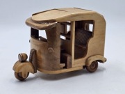 Tuk Tuk Riksza Trójkołowiec drewniany model pojazd ozdobny dekoracja