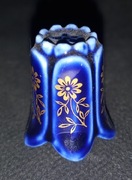 Naparstek Kolekcjonerski Porcelanowy niemiecki cobaltowy zloty kiwiat