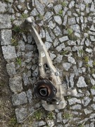 Zwrotnica prawy przód audi Q5 80A407560