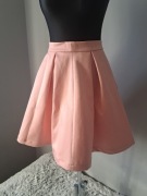 Nowa piękna spódniczka spódnica Guess r. 27 S/36 pudrowy róż do kolan