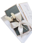 Kartka w pudełku ślub ślubna wesele boho butelkowa zieleń suszone kwiaty