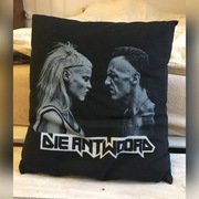 PODUSZKA DIE ANTWOORD