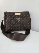 Damska torebka guess