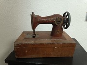 Maszyna do szycia mini