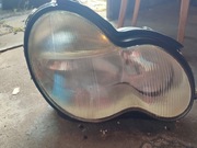 Lampa prawa Mercedes c220