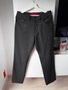 Męskie eleganckie spodnie- ciemnoszare (czarne) - Pierre Cardin - rozm. L