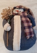 Dekoracyjny bałwanek, uroczo uśmiechnięty- nowy.