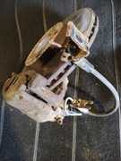 Zacisk hamulca tarcza klocki passat B5 przod