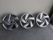 Felgi aluminiowe 3 szt VW Golf VIII 7,5Jx17H2 ET51 5x112