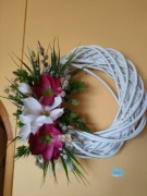 Wianek na drzwi wiosenno - świąteczny 