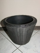 Donica rattanowa z wkładem, wysokość 24 cm, grafit
