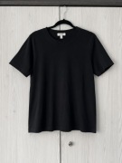 Czarny klasyczny bawełniany t-shirt basic z okrągłym dekoltem COS M