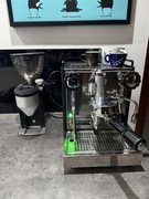 Ekspres Rocket Espresso Appartamento Nera + młynek Faustino ZESTAW  