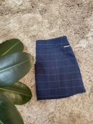 Elegancka granatowa spódnica Orsay s 36