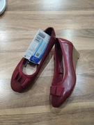 Czółenka damskie na koturnie 36