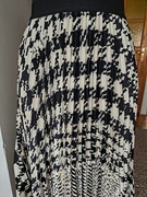 Czarno-biała spódnica plisowana h&m rozmiar 36 pepitka Richard Allen