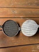 Stara rosyjska wafelnica gofrownica