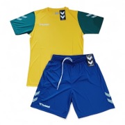 Zestaw piłkarski, sportowy, unisex - koszulka oraz spodenki, Hummel M