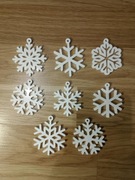 Białe śnieżynki na choinkę – Zestaw zawieszek (Ozdoby świąteczne) 8szt