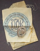 Odznaka sportowa młodzieżowy z naszywką materiałową/Srebrna A W oryginalnym