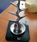 Wieszak biżuterii Artefakt niepodobny do niczego + 12 talerzyków spod niego