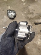 Honda CBR 954 pompa oleju , części 