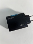 Szybka ładowarka GAN, 240 W, pięć portów usb