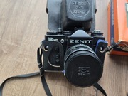 Lustrzanka analogowa Zenit 12XP + obiektyw Helios + lampa błyskowa
