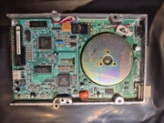 Stacja dyskietek do Commodore Amiga 500     CHINON F-354E