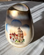 Wazonik w kształcie jaja