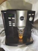 Ekspres do kawy Jura S70