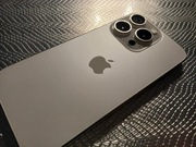 iPhone 15 pro + 23 case i oryginalna ładowarka! 