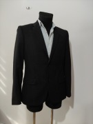 Elegancka czarna marynarka marki Riley używana rozmiar 50 L / XL